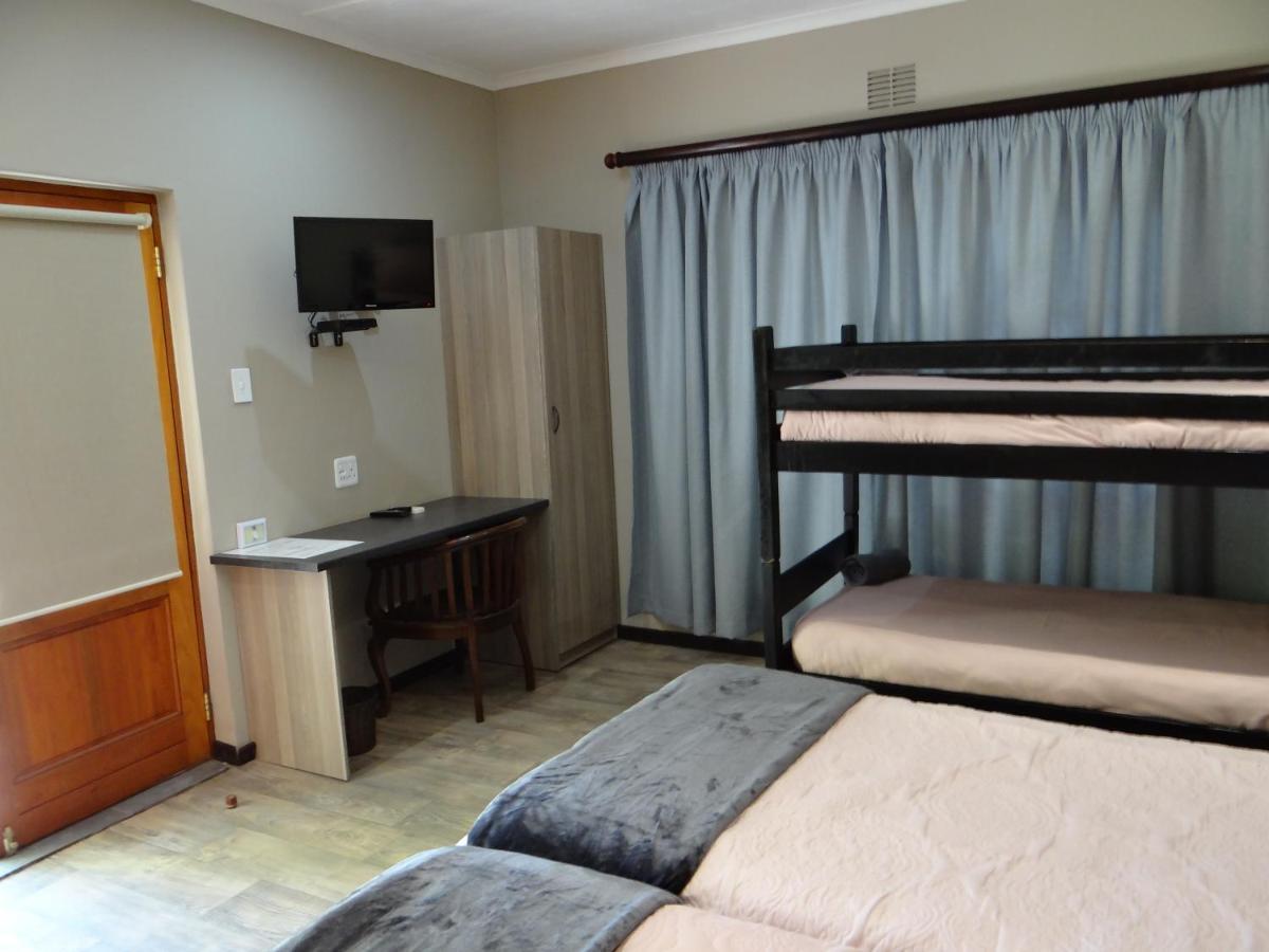 La Paix Guesthouse Beaufort West Zewnętrze zdjęcie