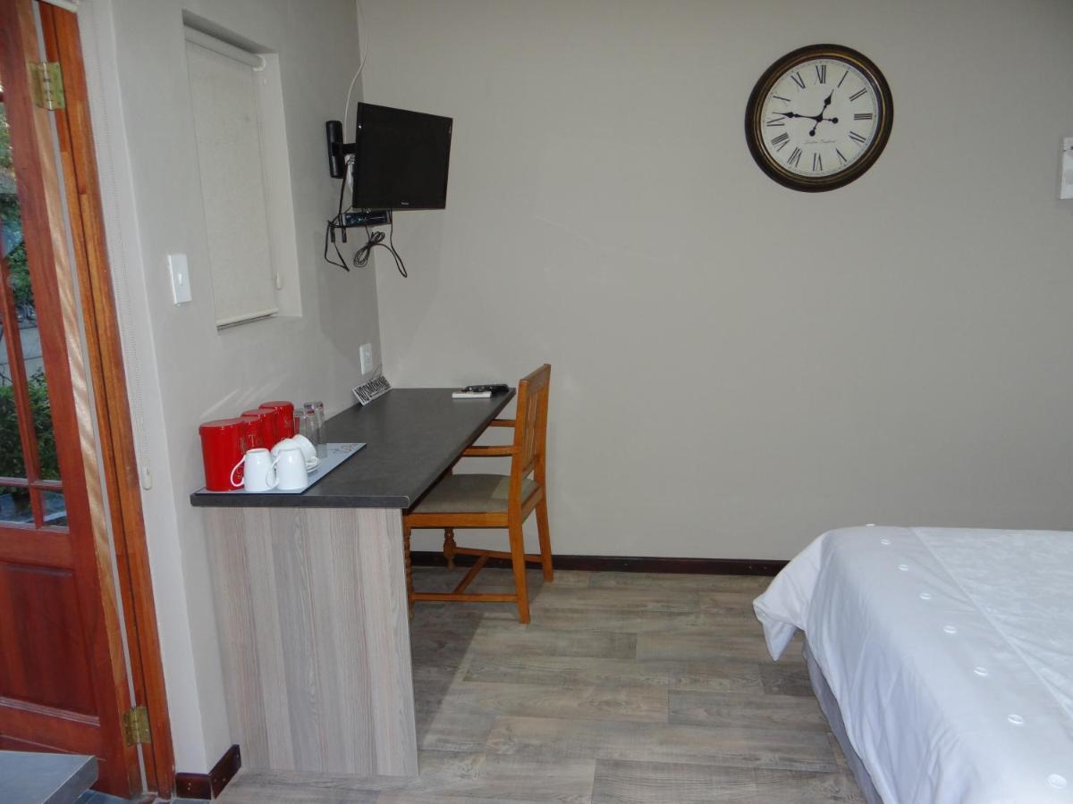 La Paix Guesthouse Beaufort West Zewnętrze zdjęcie