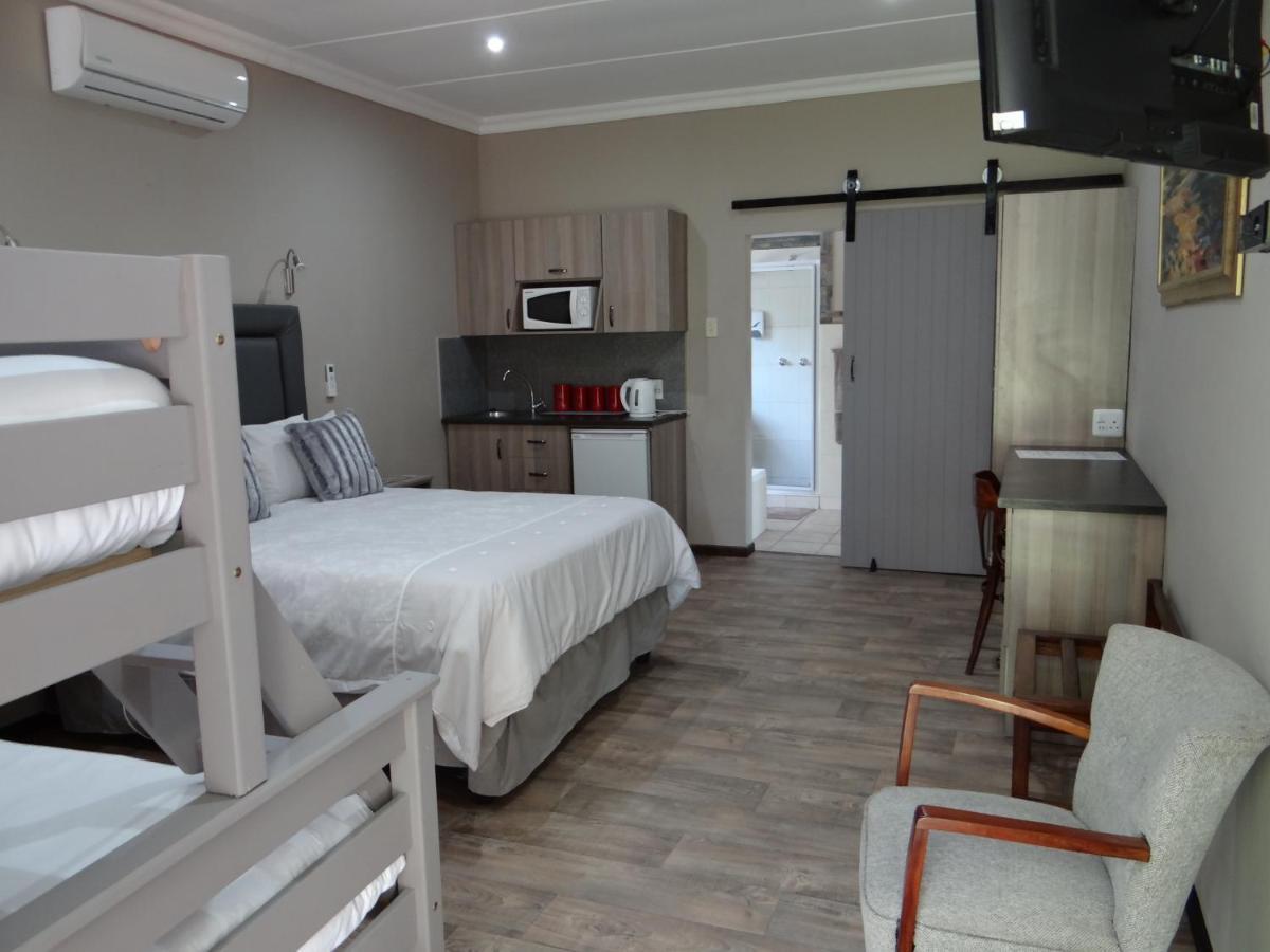 La Paix Guesthouse Beaufort West Zewnętrze zdjęcie